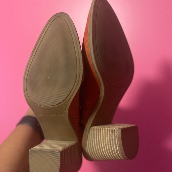 ♥️Size 10 - Lucky Brand Women's Shyna Open Back Block Heel Bootie (Rancho Red) - Picture 12 of 15
